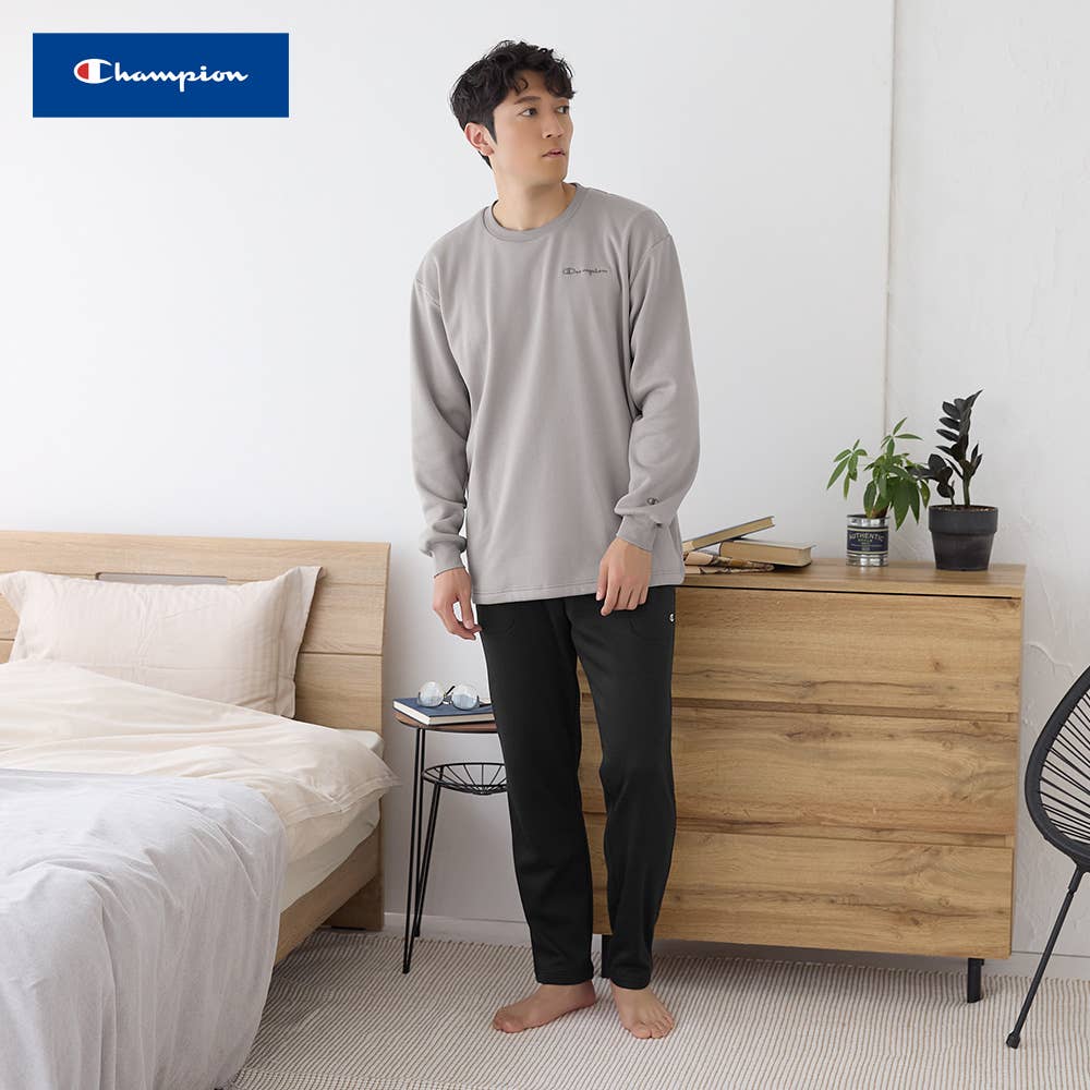 [Fleece-lined] Long-sleeved, long-pants loungewear
